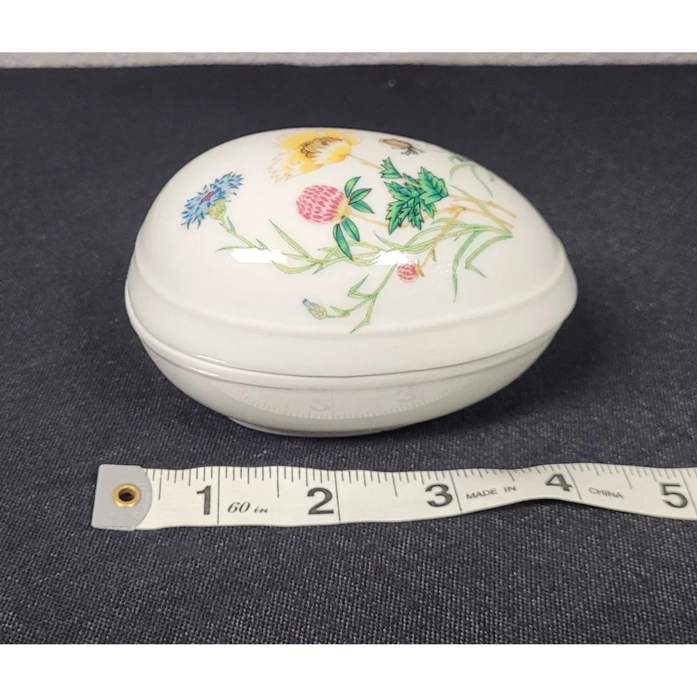 Vintage 1970s/80s Takahashi San Francisco Porcelain Egg-shaped Trinket Box
